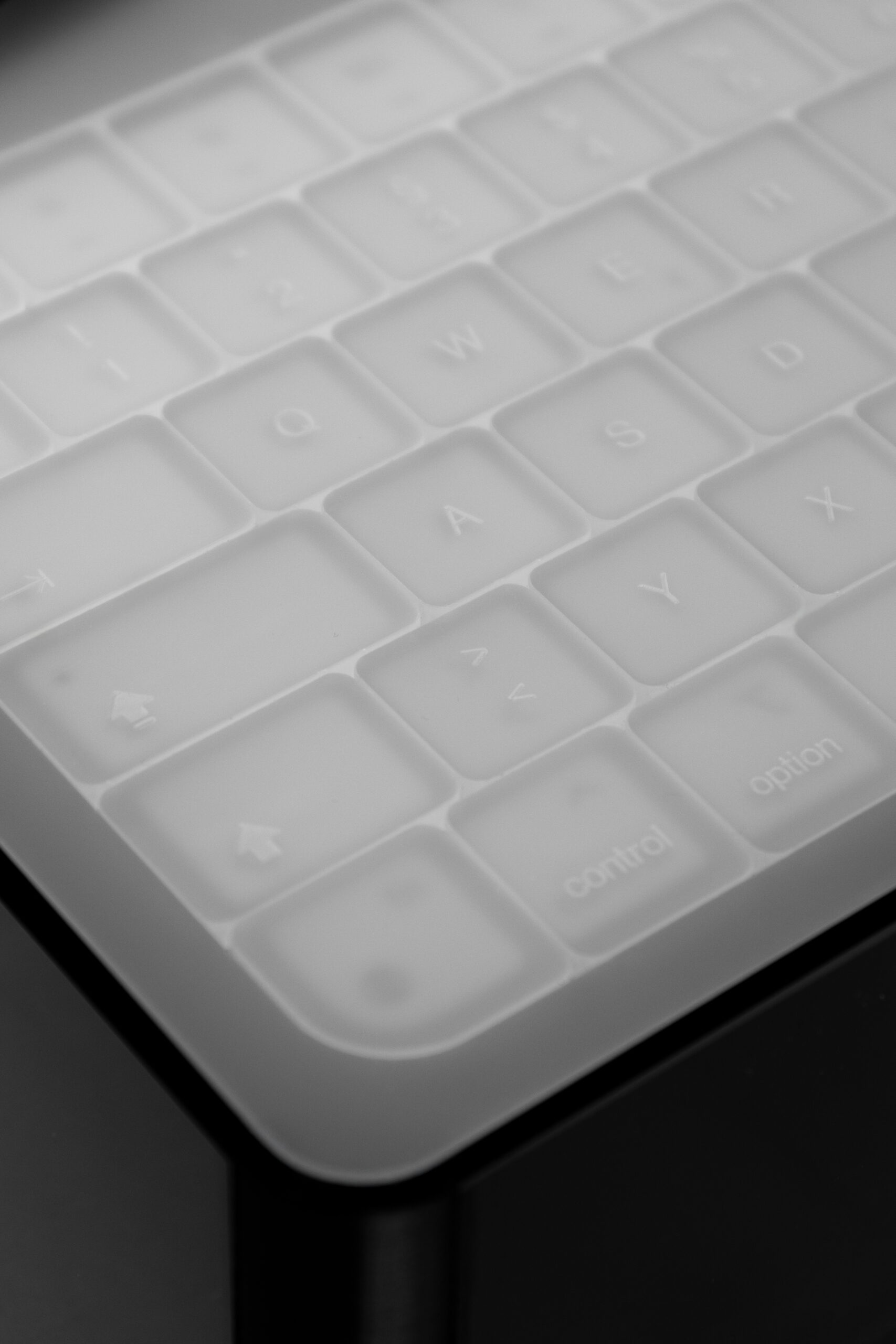 Stella-Luise-Hein_Typesynthesizer-Gravur-Tasten